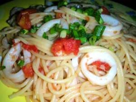 簡単、美味しい、イカとトマトのスパゲティ